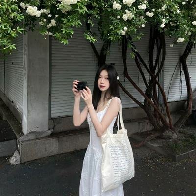 花中寻凶：死亡与鲜花